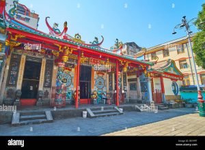 Penggambaran Turning Red Tentang Pemujaan Leluhur